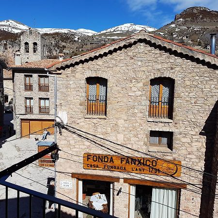 Cal Sastre Villa Кастелар де Н'Хуг Екстериор снимка